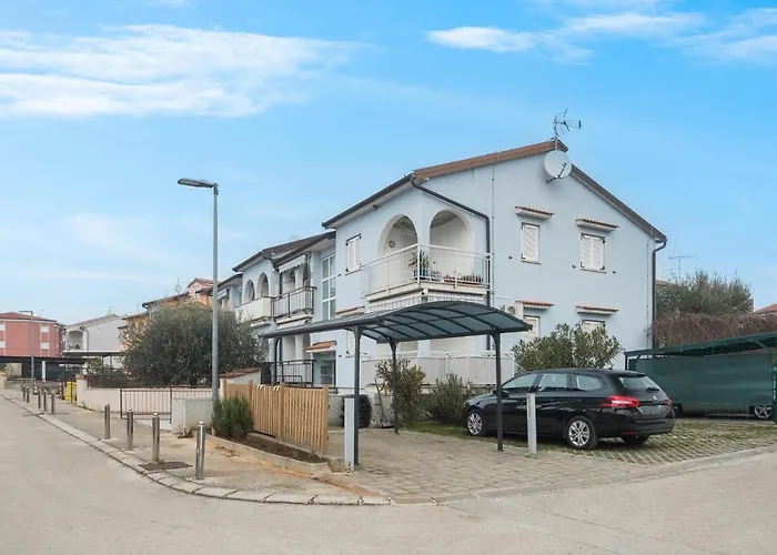 Apartmán Stunning In Vabriga With Wifi *