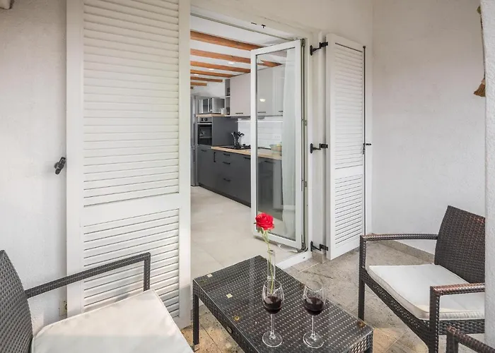 Apartmán Stunning In Vabriga With Wifi *